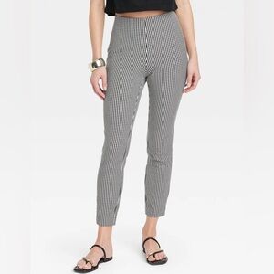 A New Day Black White Gingham Skinny Pants High Rise Stretch Size 8